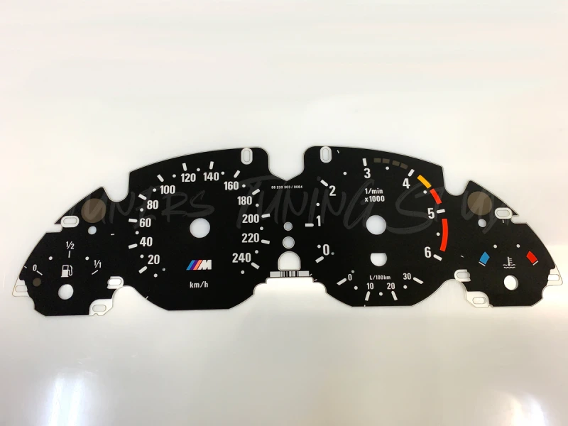 BMW 5-Series E39 dials