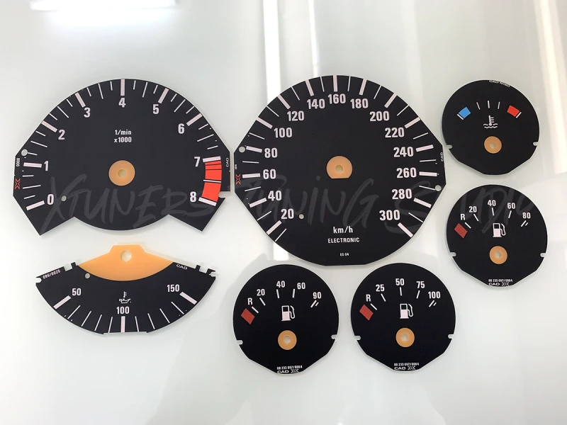 BMW 5-Series E34 M5 dials