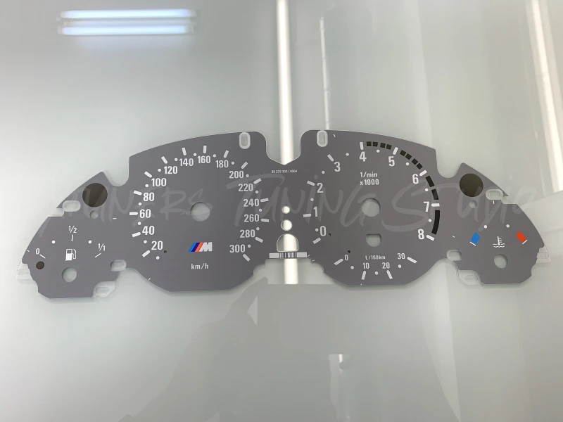 BMW 5er E39 M5 Tachoscheiben mit Verbrauchsanzeige