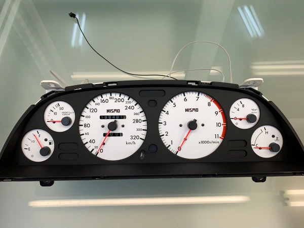 Nissan Skyline R32 GTR gauge cluster upgrade