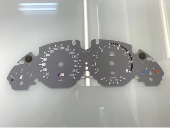 BMW 5er E39 M5 Tachoscheiben mit Verbrauchsanzeige