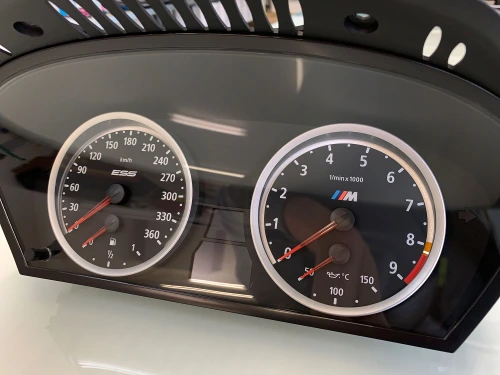 BMW E60 M5 , M6 BMW E60 M5 , M6